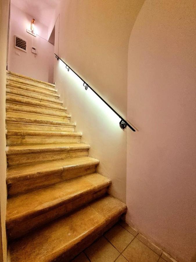 Dimora Grotta Masciarelli Hotel L'Aquila Bagian luar foto
